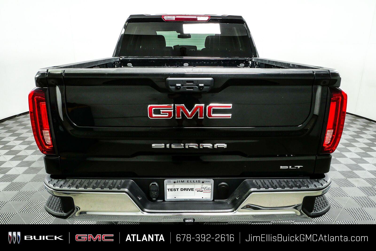 Used 2026 GMC Sierra 1500 SLT AWD/4WD image 26