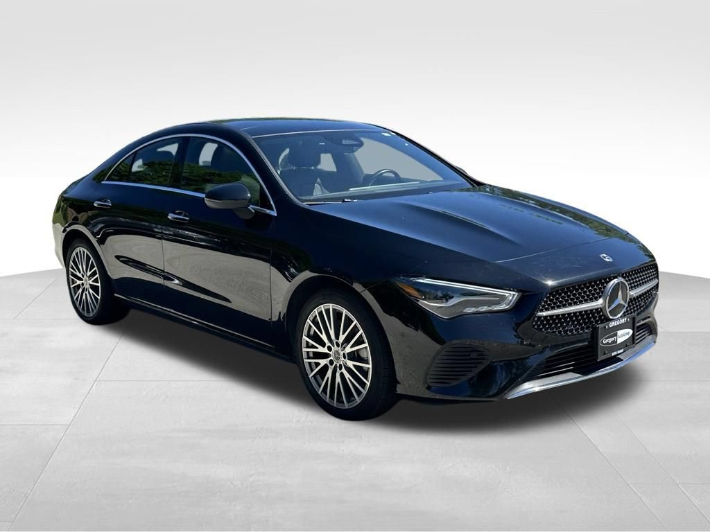 Used 2025 Mercedes-Benz CLA 250 4MATIC image 5