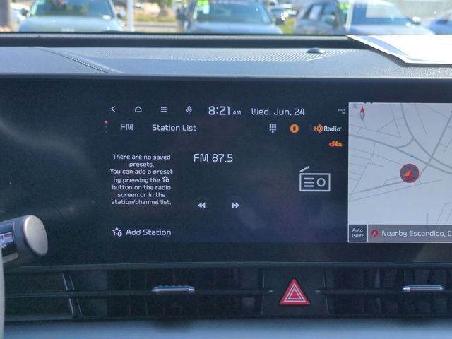Certified 2024 Kia Sportage EX w/ EX Premium Package AWD/4WD image 21