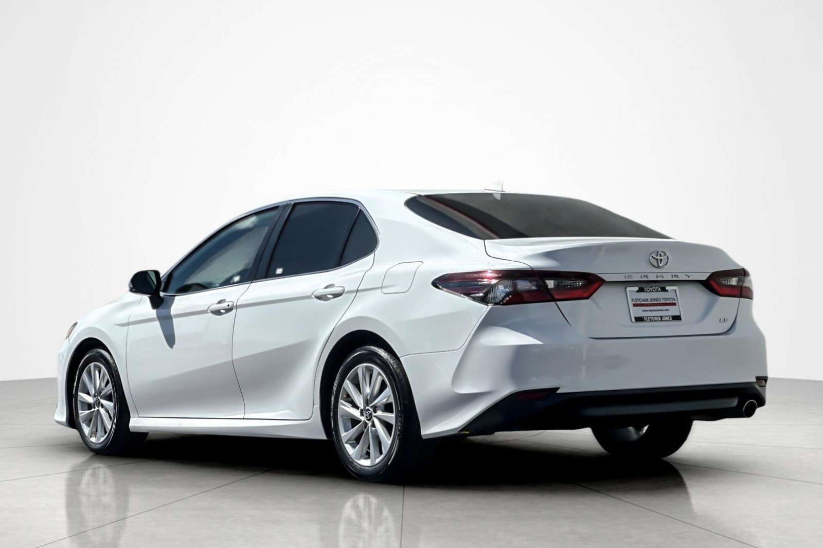 Certified 2023 Toyota Camry LE w/ Convenience Package FWD image 3