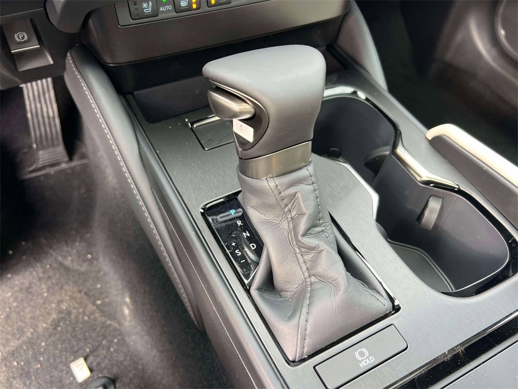 New 2025 Lexus ES 350 w/ Premium Package image 29