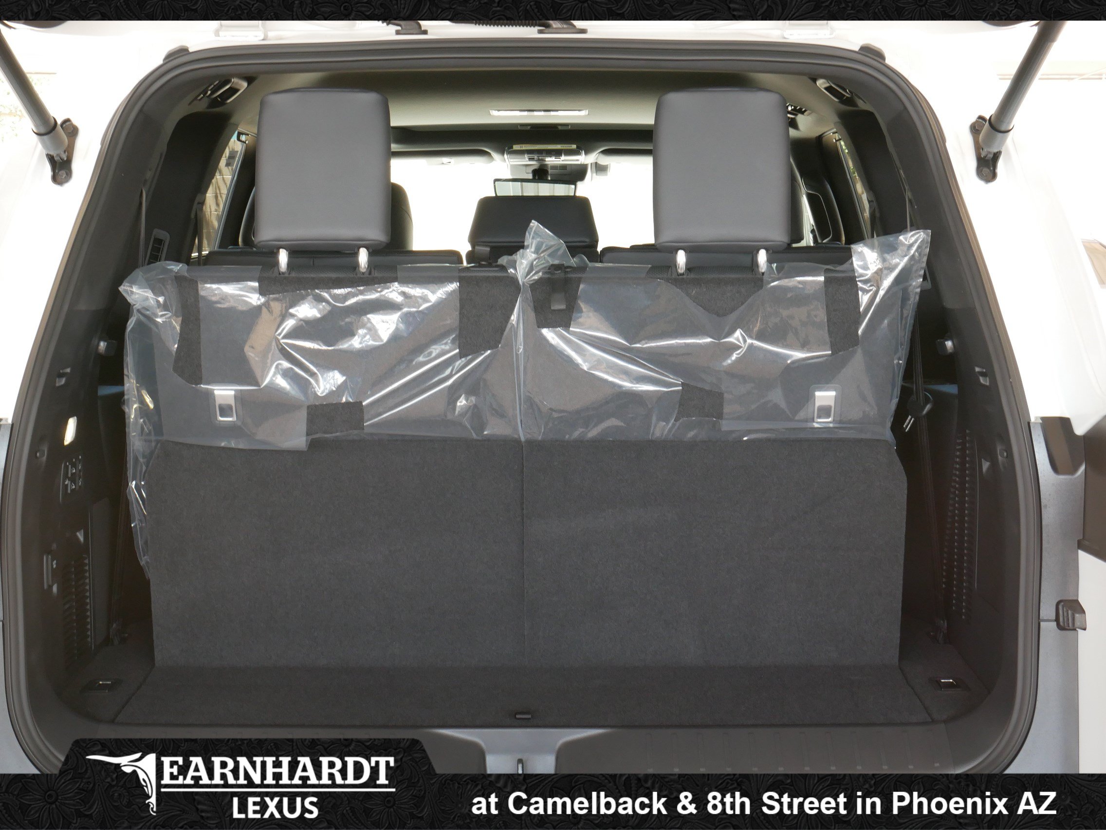 New 2026 Lexus LX 600 4WD w/ Luxury Package image 15
