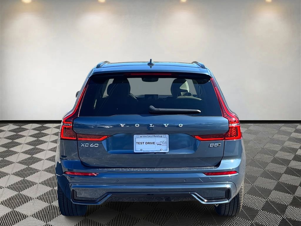 New 2026 Volvo XC60 B5 Ultra w/ Climate Package image 4