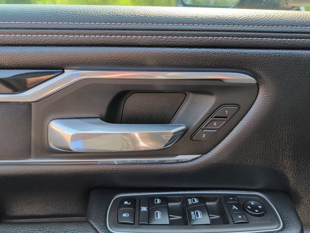 Used 2021 RAM 1500 Laramie w/ Sport Appearance Package AWD/4WD image 35