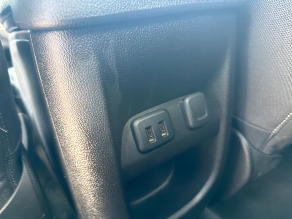 Used 2016 Chevrolet Colorado LT w/ LT Convenience Package AWD/4WD image 19