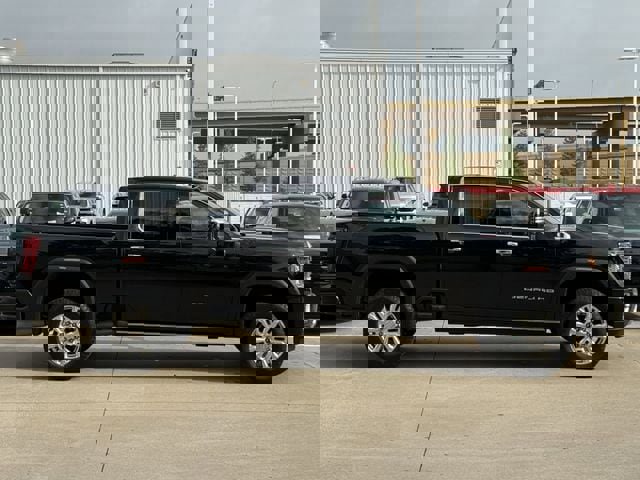 Used 2021 GMC Sierra 2500 Denali w/ Denali Ultimate Package AWD/4WD image 3