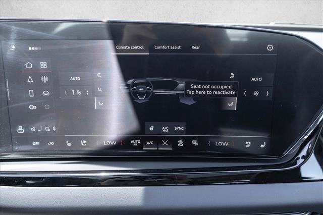 New 2026 Audi A6 Premium Plus AWD/4WD image 18