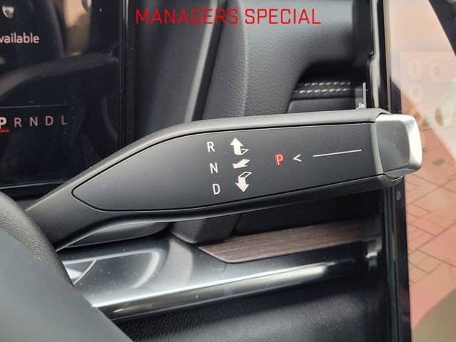 New 2026 GMC Terrain Denali w/ LPO, Black Badging Package image 17