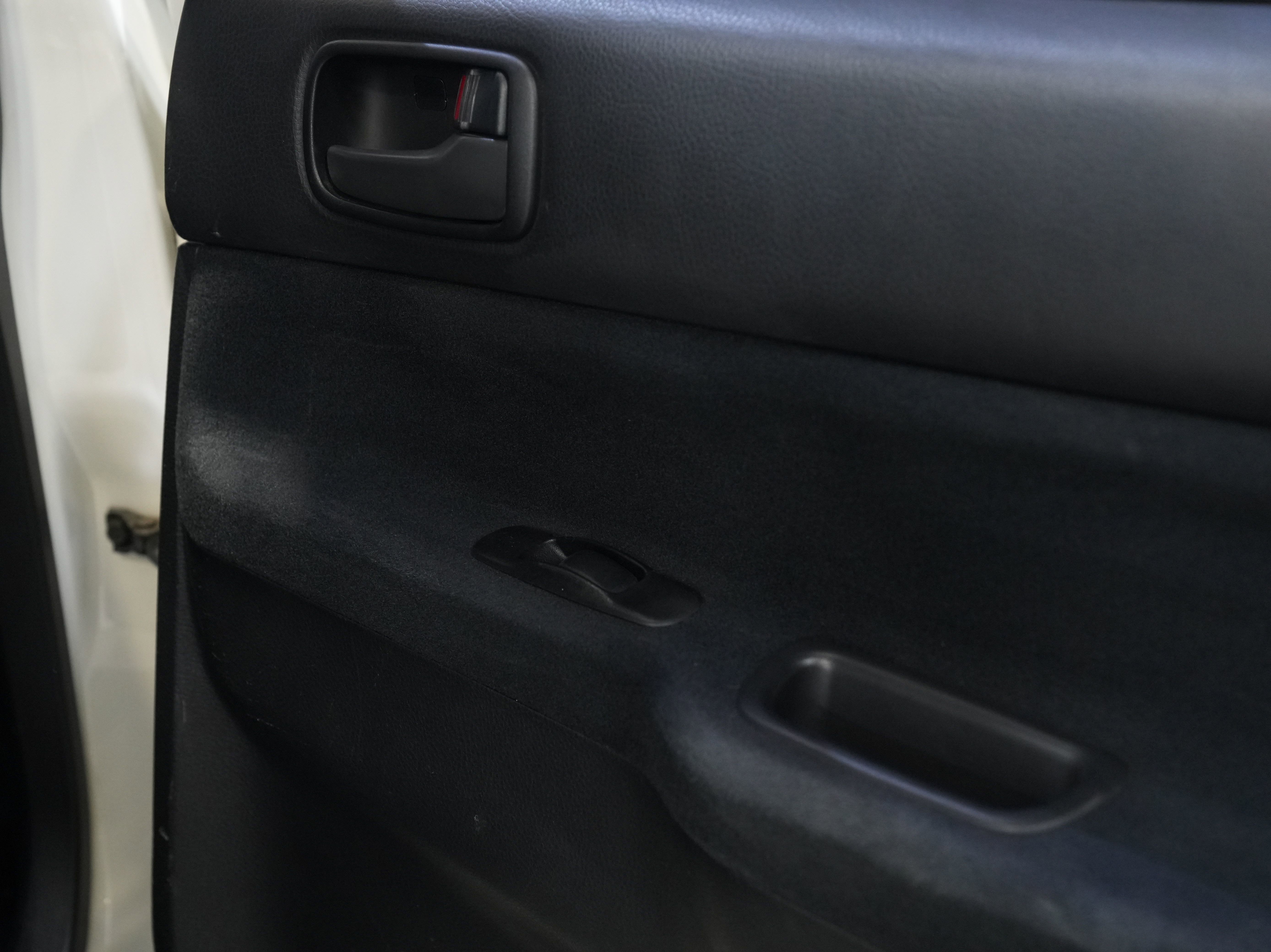 Used 2003 Mitsubishi Lancer Evolution image 31