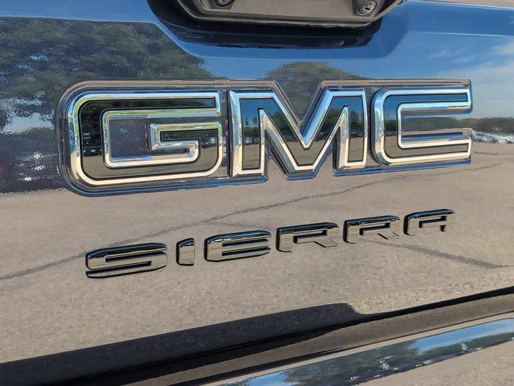 Used 2025 GMC Sierra 1500 Elevation w/ Elevation Premium Package AWD/4WD image 41