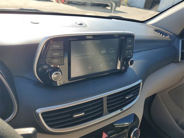 Used 2019 Hyundai Tucson SE image 18