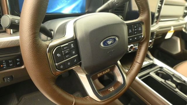 New 2026 Ford F350 King Ranch w/ FX4 Off-Road Package AWD/4WD image 15
