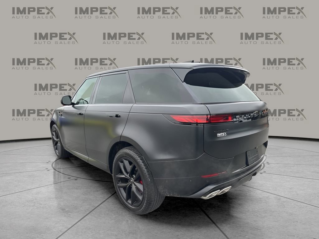 Used 2023 Land Rover Range Rover Sport First Edition image 3