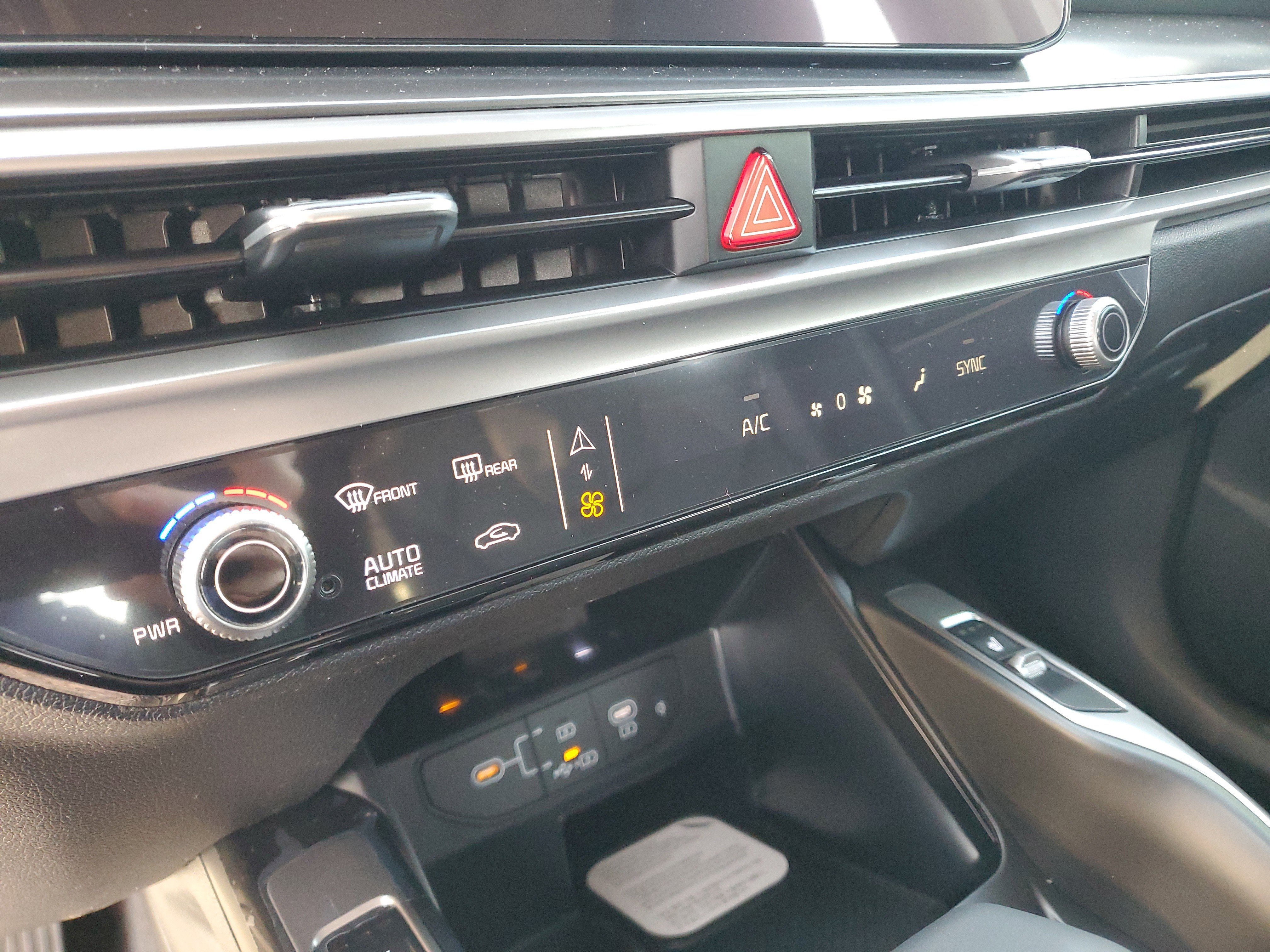 New 2026 Kia Sorento EX w/ EX Premium Package FWD image 20