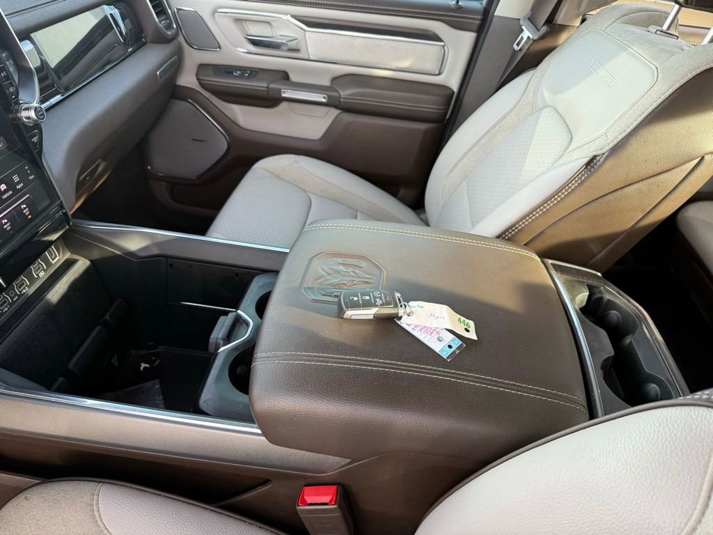 Used 2025 RAM 1500 Laramie image 17