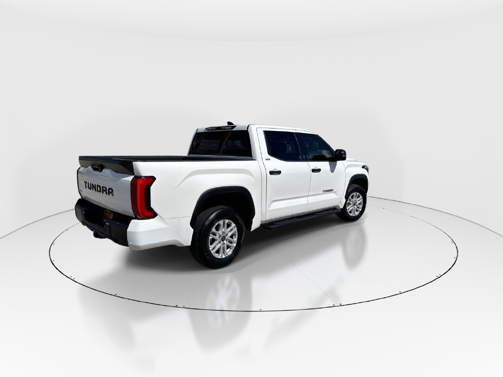 Used 2023 Toyota Tundra SR5 w/ SR5 Convenience Package AWD/4WD image 8