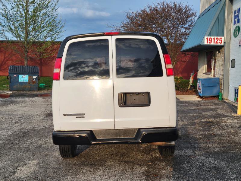 Used 2016 Chevrolet Express 2500 LS RWD image 15