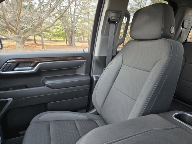 Used 2025 GMC Sierra 1500 Elevation image 33