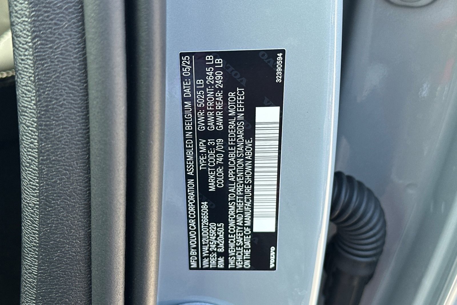 New 2026 Volvo XC40 B5 Ultra w/ Protection Package Premier image 28