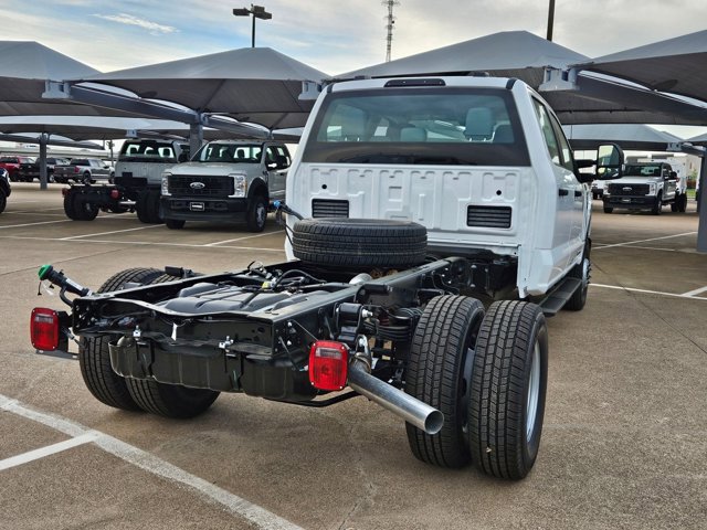 New 2026 Ford F350 XL image 2