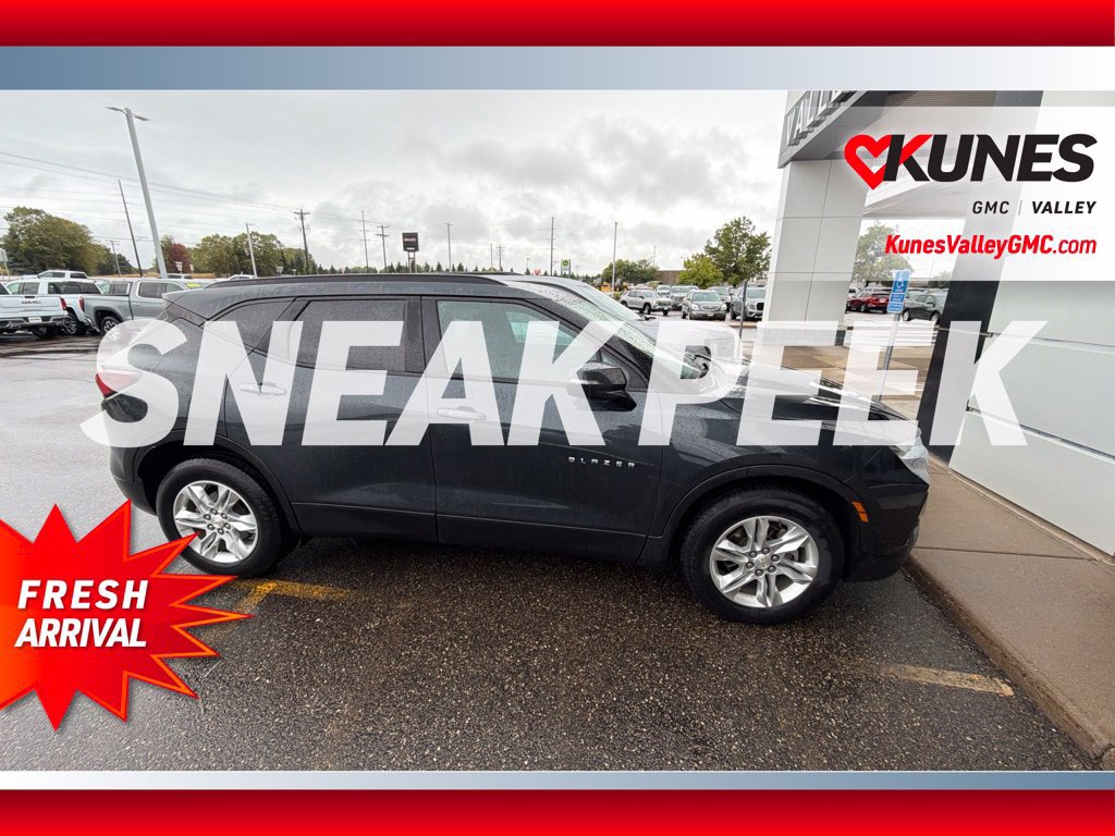 Used 2020 Chevrolet Blazer LT AWD/4WD image 2