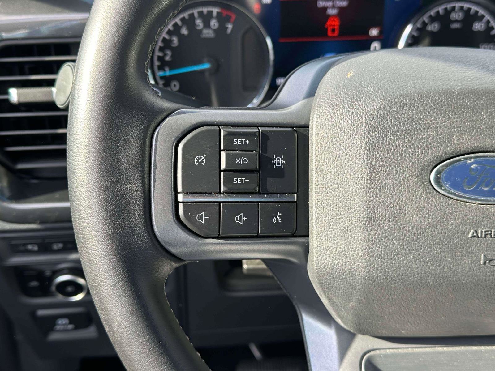 Used 2023 Ford F150 XLT w/ Equipment Group 302A High image 19