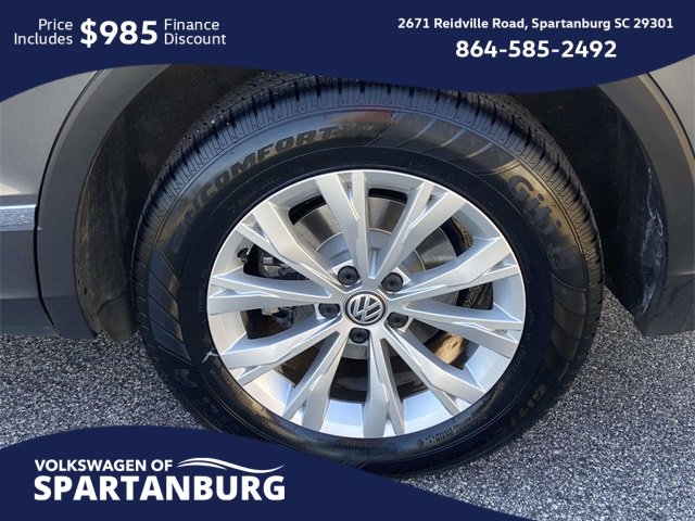 Used 2018 Volkswagen Tiguan SE image 9