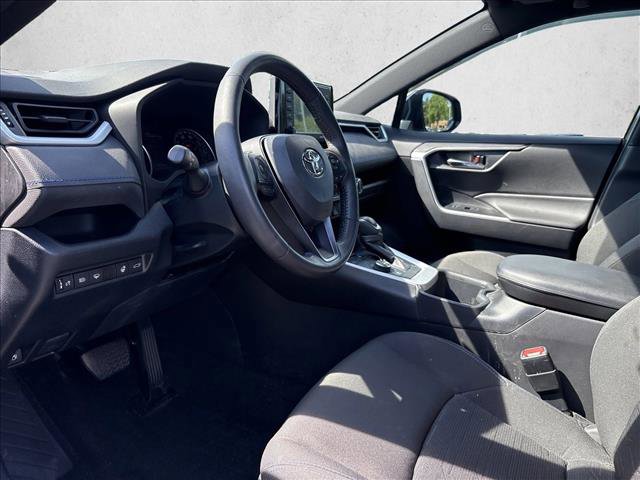 Used 2022 Toyota RAV4 SE w/ Convenience Package AWD/4WD image 8