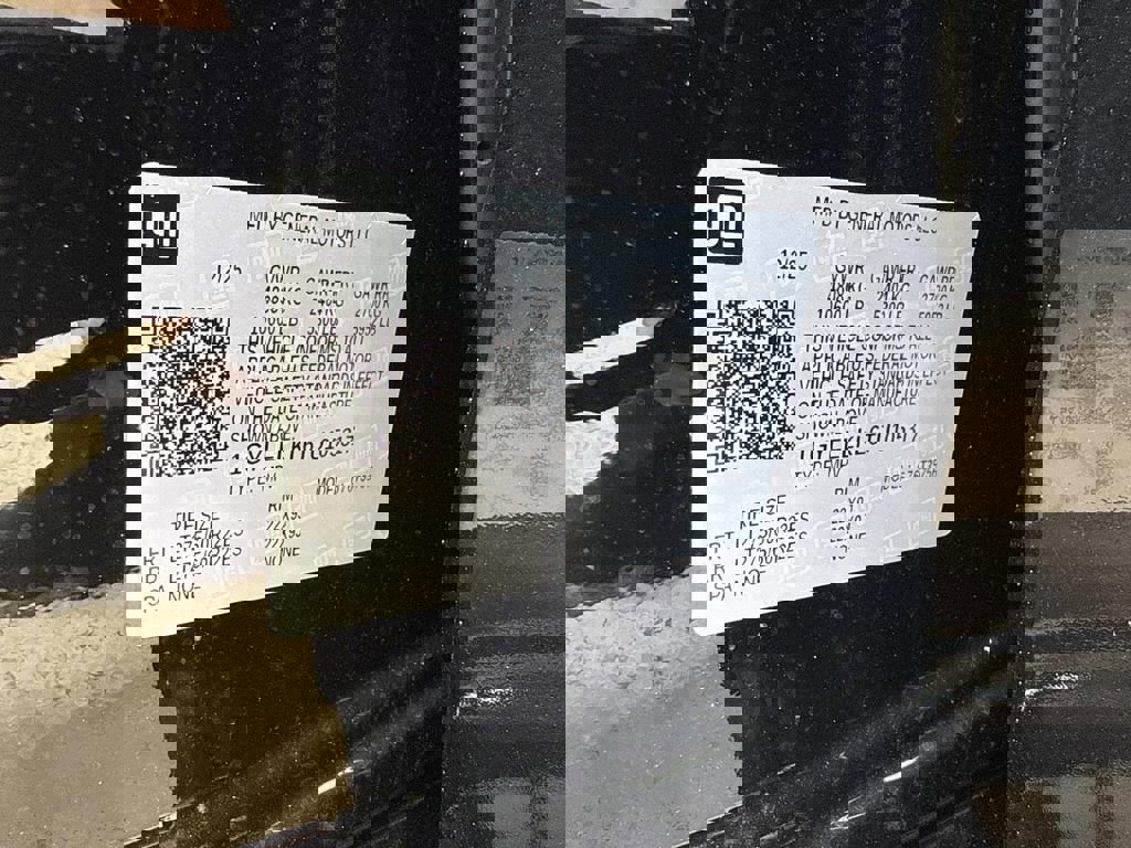 New 2026 Cadillac Escalade IQL Sport 1 w/ LPO, Floor Liner Package image 30