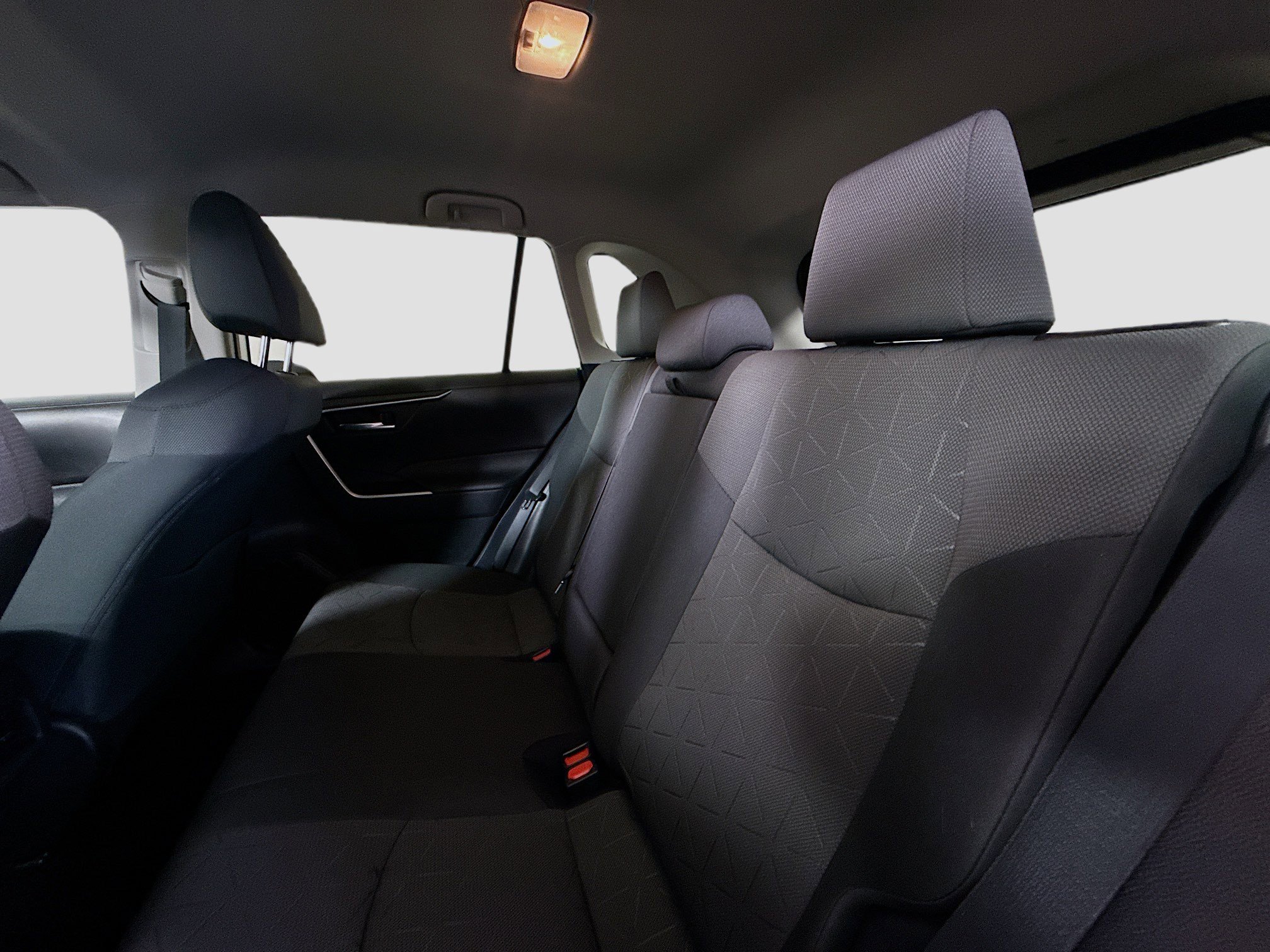 Used 2021 Toyota RAV4 XLE image 25