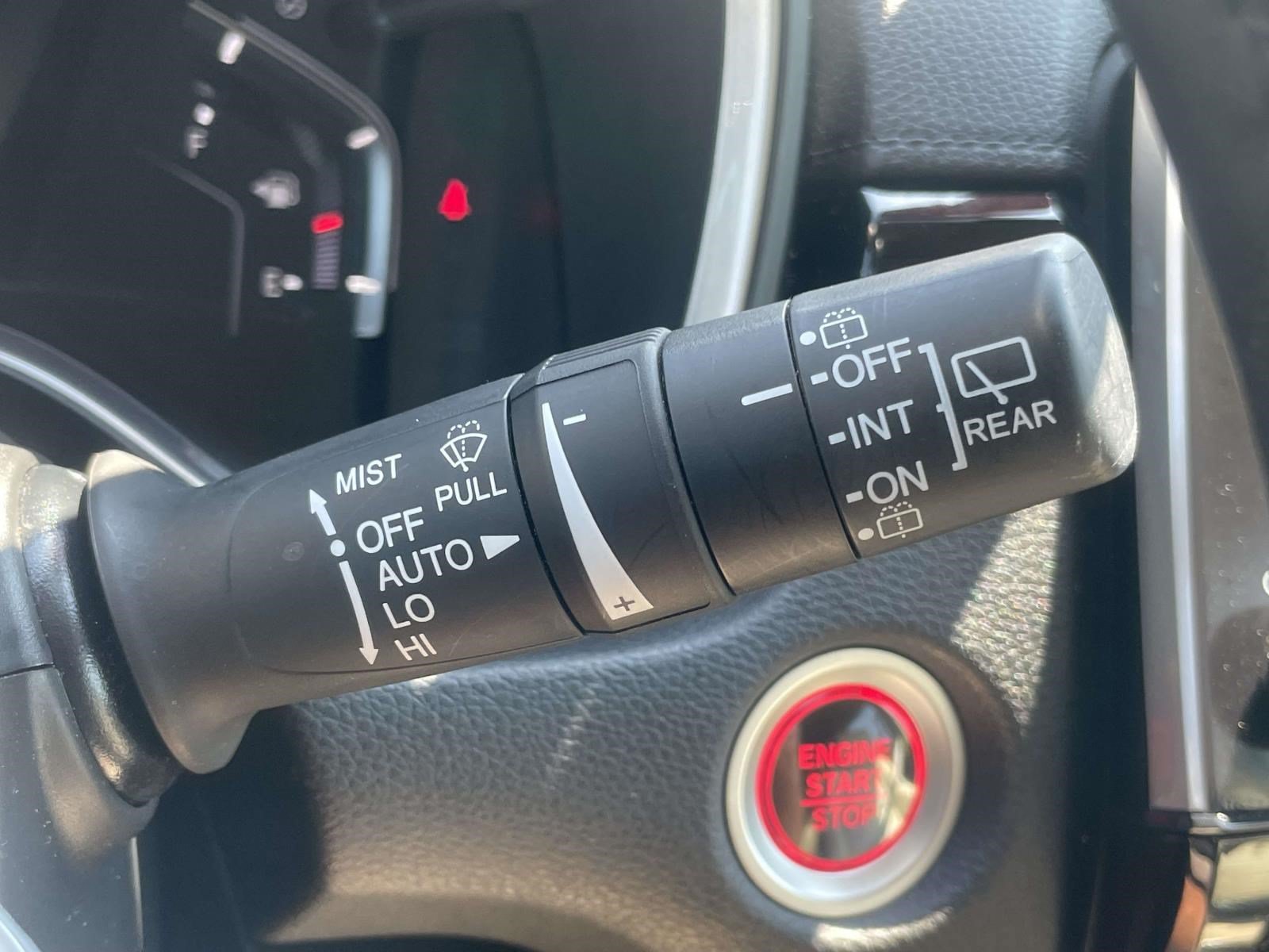 Used 2018 Honda CR-V Touring image 24