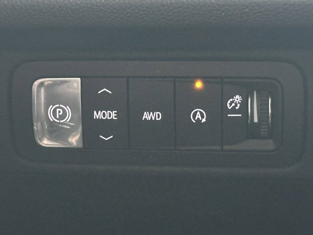 Certified 2025 Chevrolet Traverse RS image 39