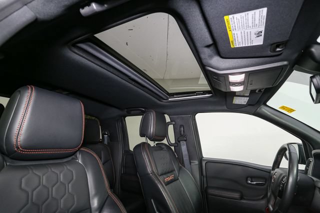 Used 2023 Nissan Frontier PRO-4X w/ Pro-4X Premium Package AWD/4WD image 15