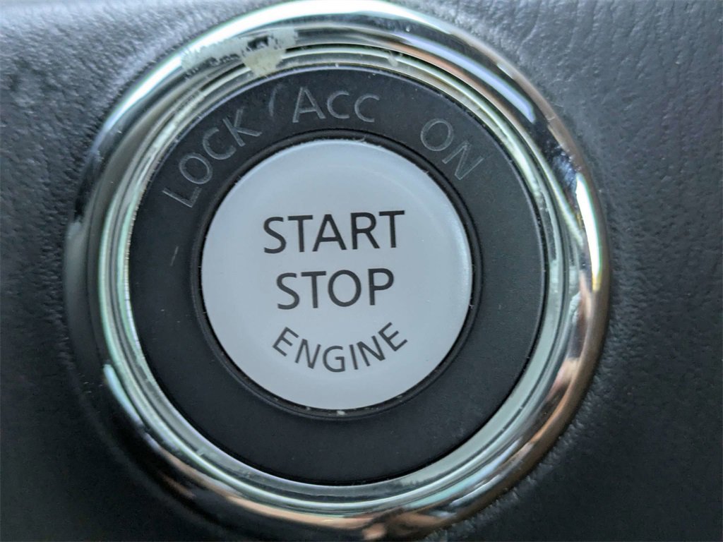 Used 2024 INFINITI QX80 Sensory image 31