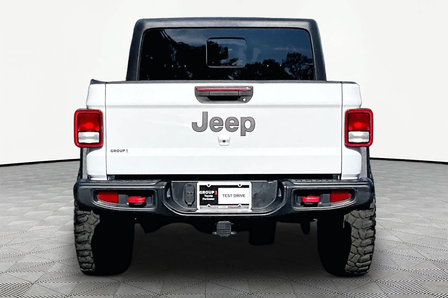 Used 2020 Jeep Gladiator Rubicon AWD/4WD image 5