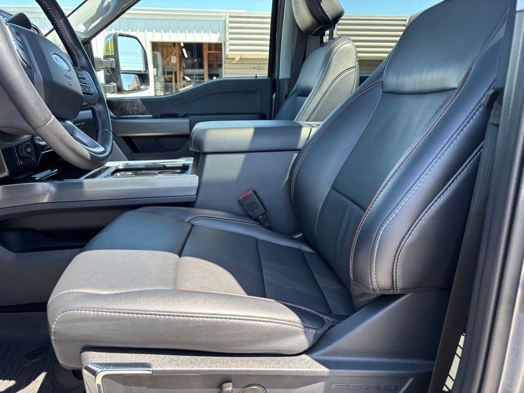 Used 2024 Ford F250 Lariat w/ Lariat Ultimate Package AWD/4WD image 17