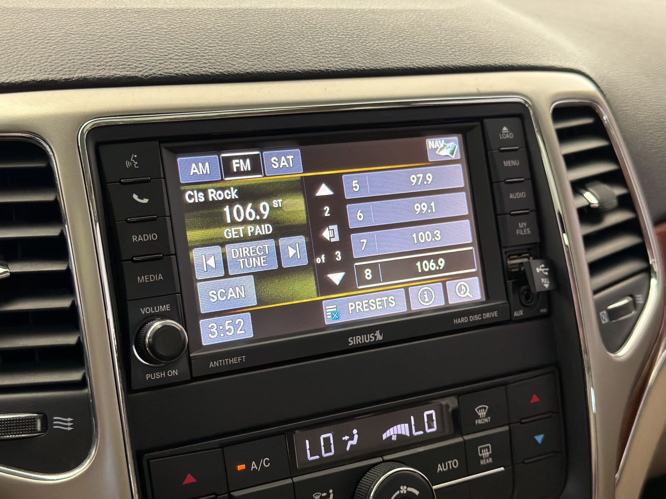 Used 2013 Jeep Grand Cherokee Limited AWD/4WD image 21