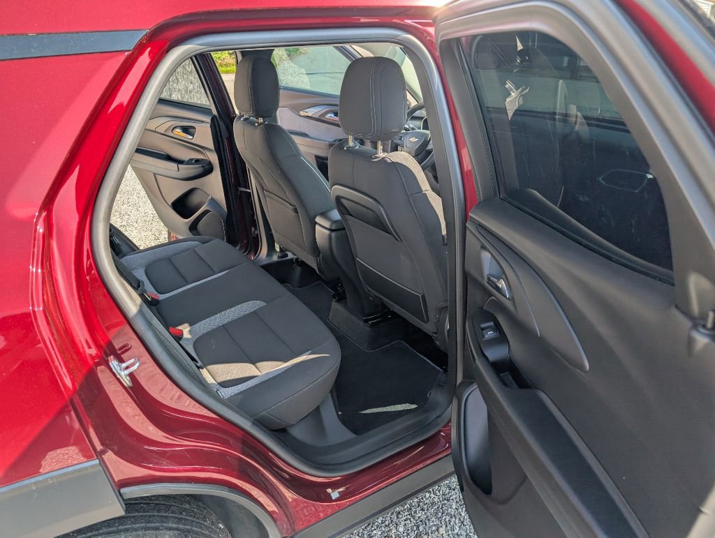 Used 2023 Chevrolet TrailBlazer LT image 11