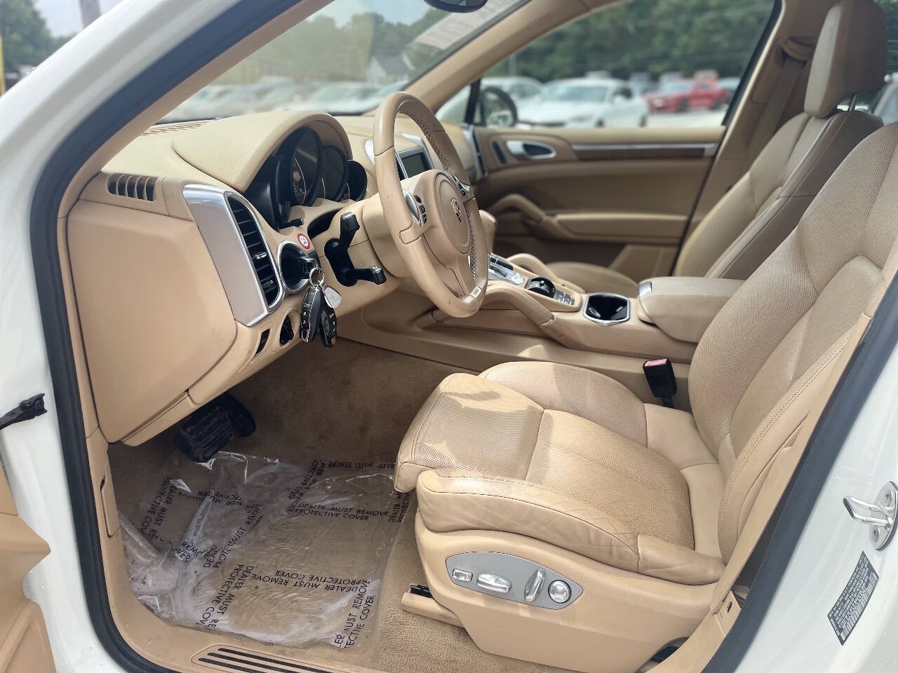 Used 2012 Porsche Cayenne AWD/4WD image 14