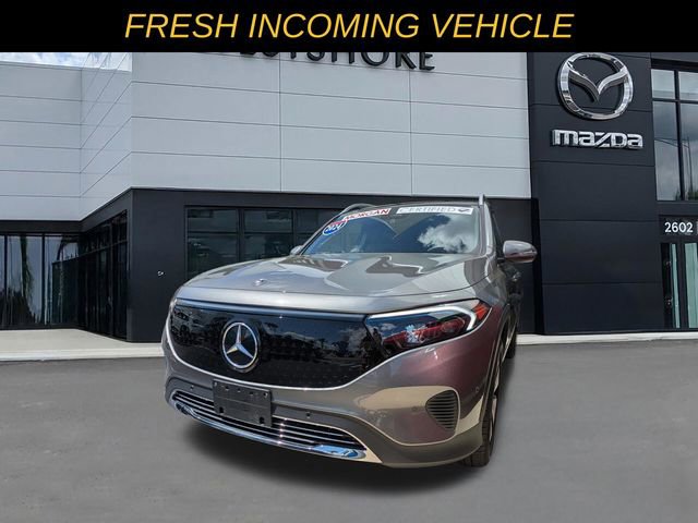 Used 2024 Mercedes-Benz EQB 300 4MATIC w/ Winter Package image 5