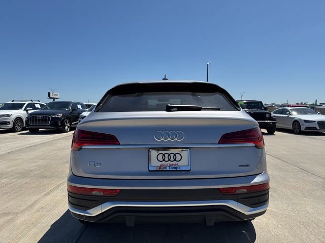 Used 2025 Audi Q5 2.0T Premium Plus w/ Premium Plus Package image 4