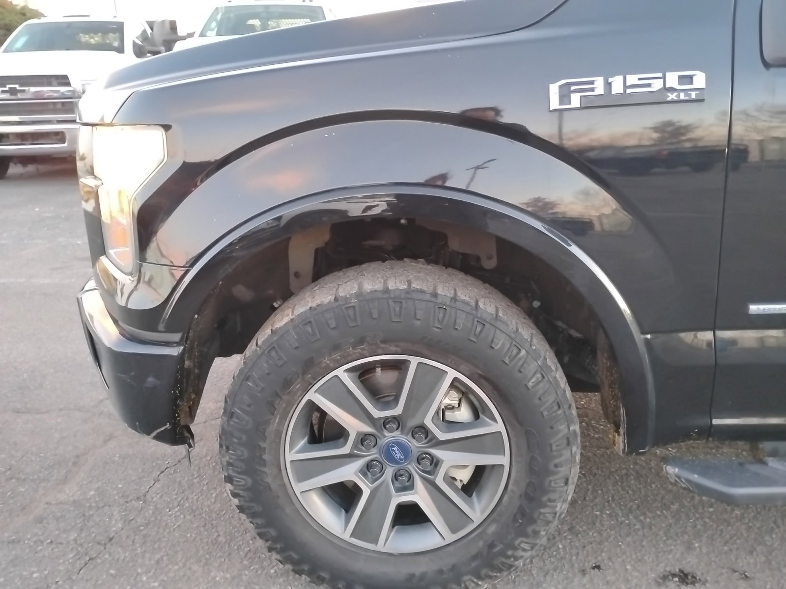 Used 2016 Ford F150 XLT w/ Equipment Group 301A Mid image 10