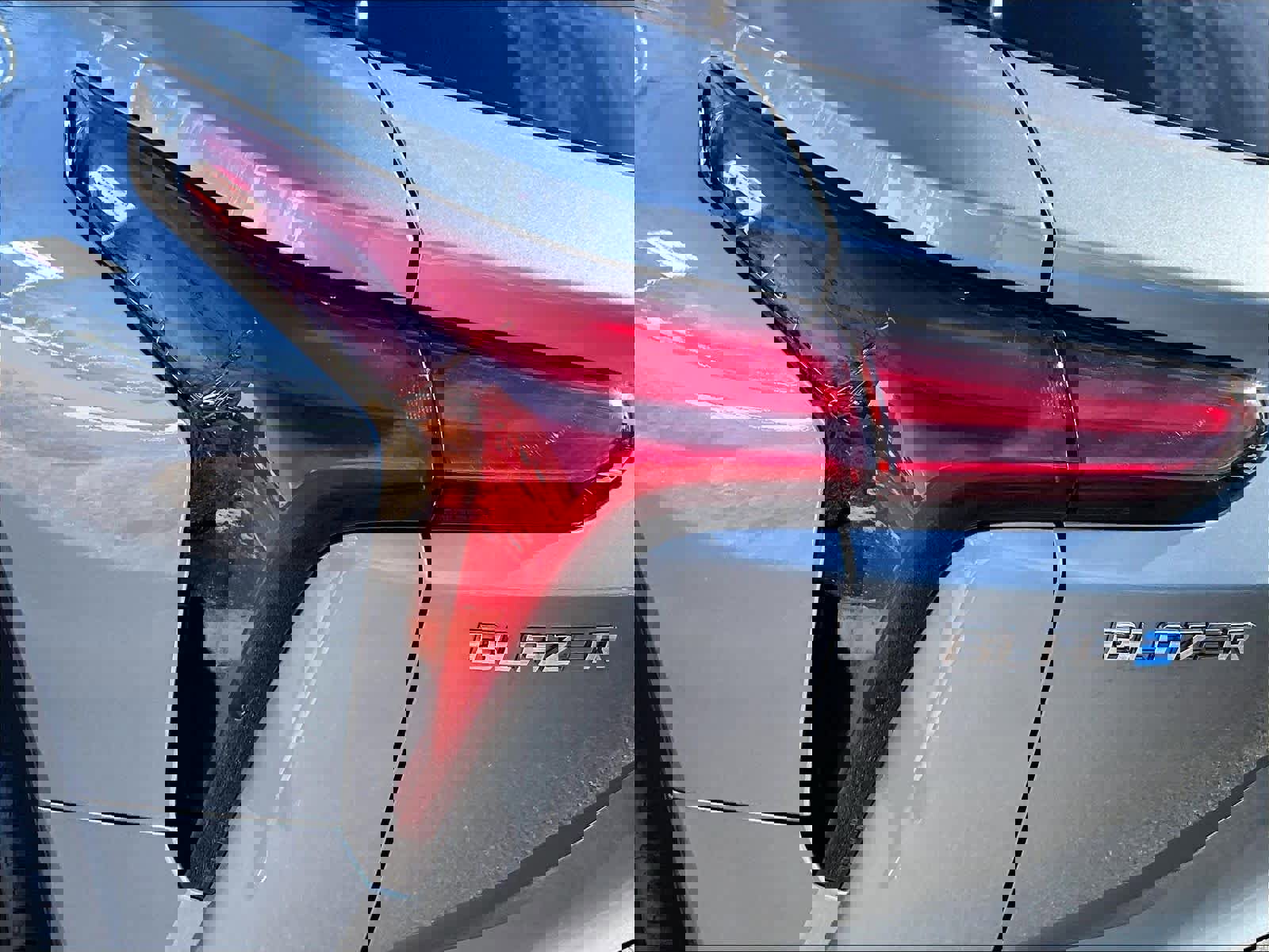 Used 2024 Chevrolet Blazer EV LT image 32