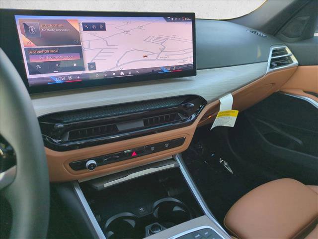 Certified 2025 BMW 330i Sedan w/ Premium Package image 12