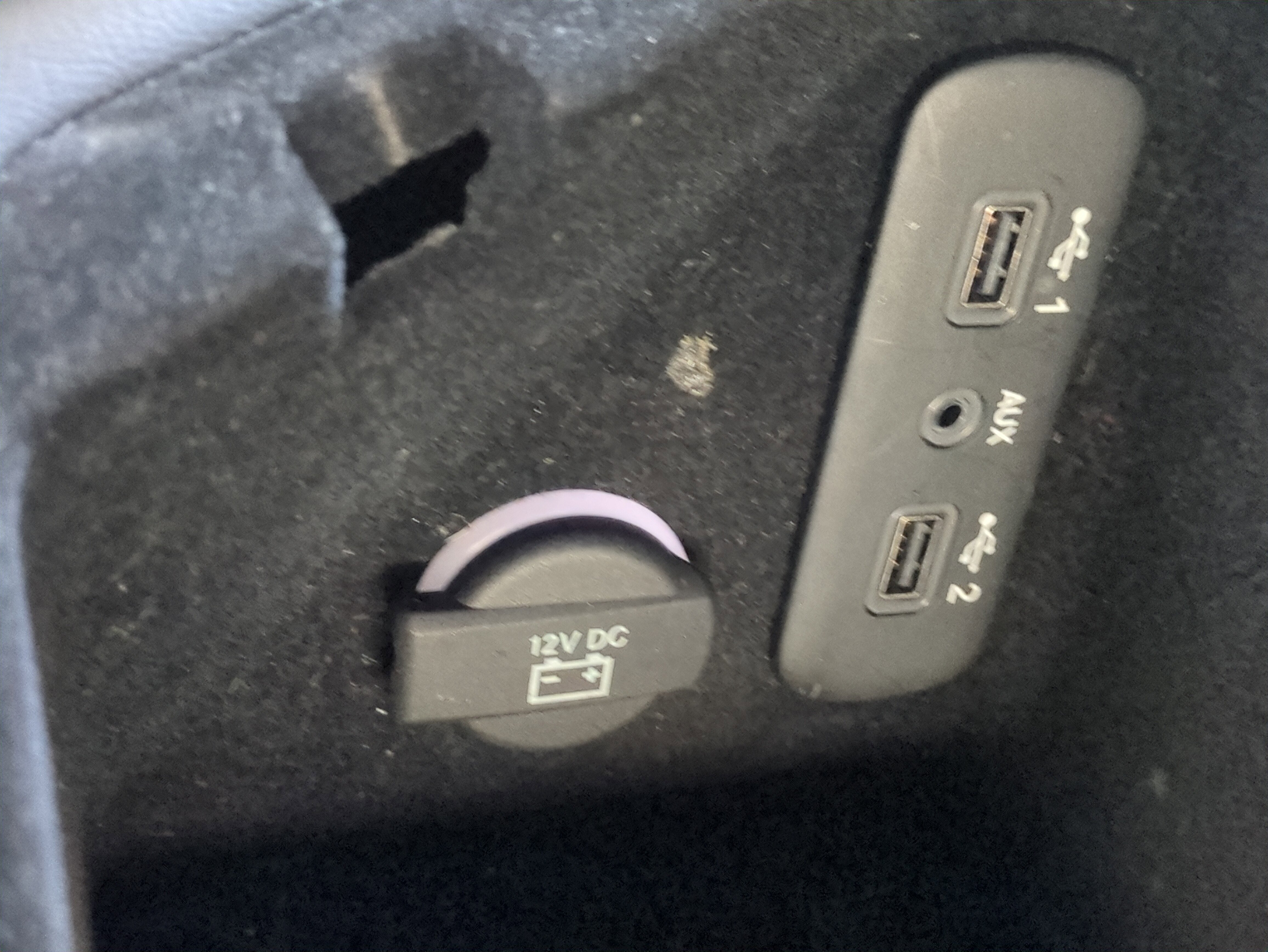 Used 2019 Dodge Challenger SXT image 22