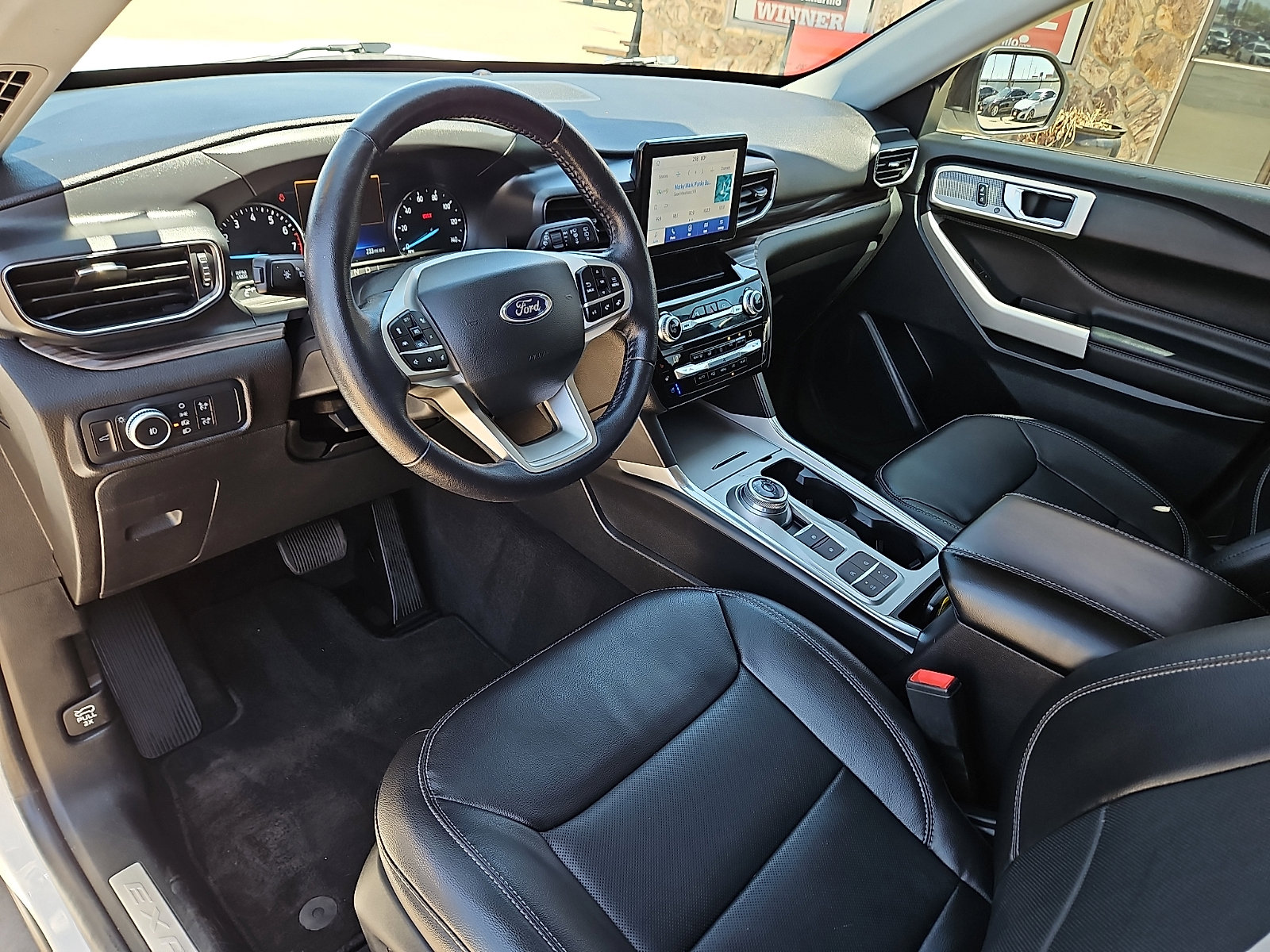 Used 2021 Ford Explorer Limited image 13