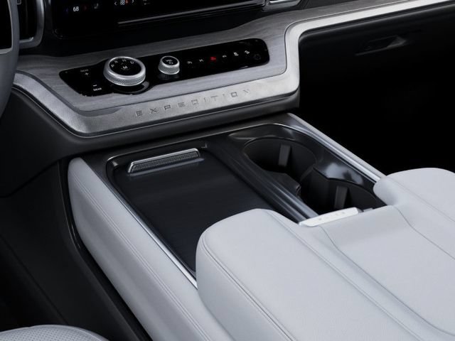 New 2027 Ford Expedition Max Platinum AWD/4WD image 15