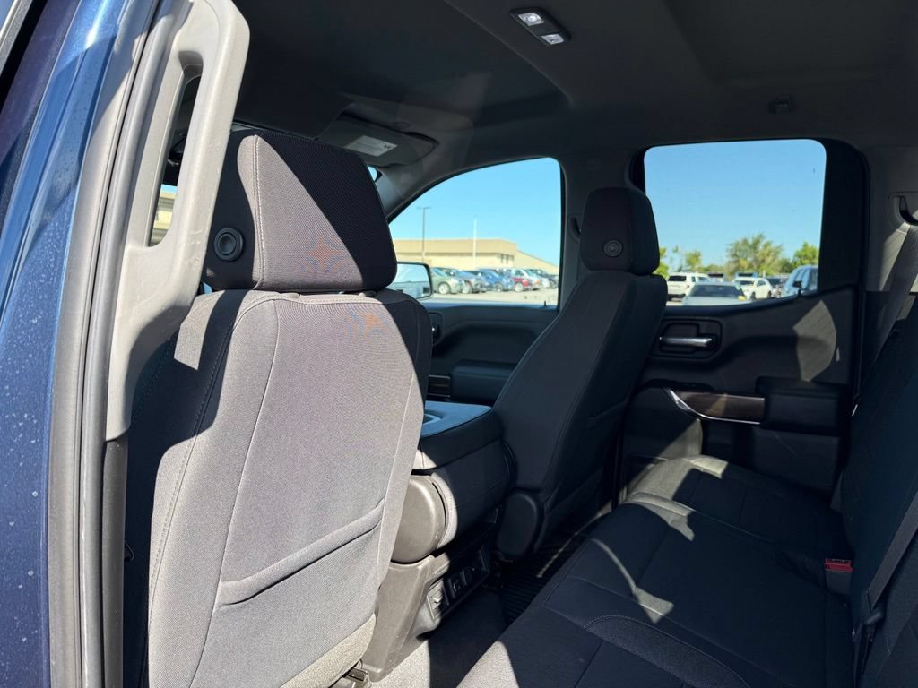Used 2019 Chevrolet Silverado 1500 RST w/ All-Star Edition AWD/4WD image 10
