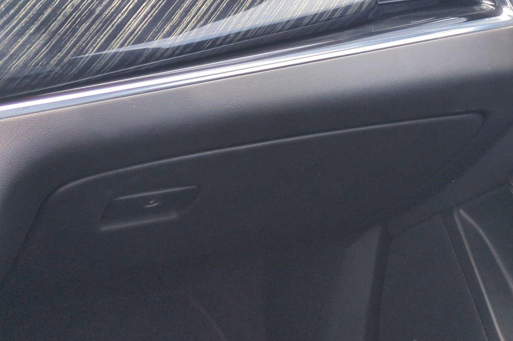 Certified 2023 Cadillac XT6 Premium Luxury FWD image 30