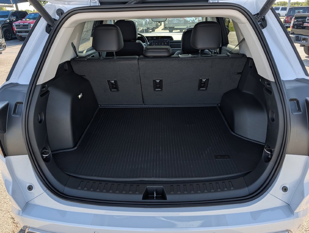 New 2027 GMC Terrain Denali w/ LPO, Floor Liner Package AWD/4WD image 27